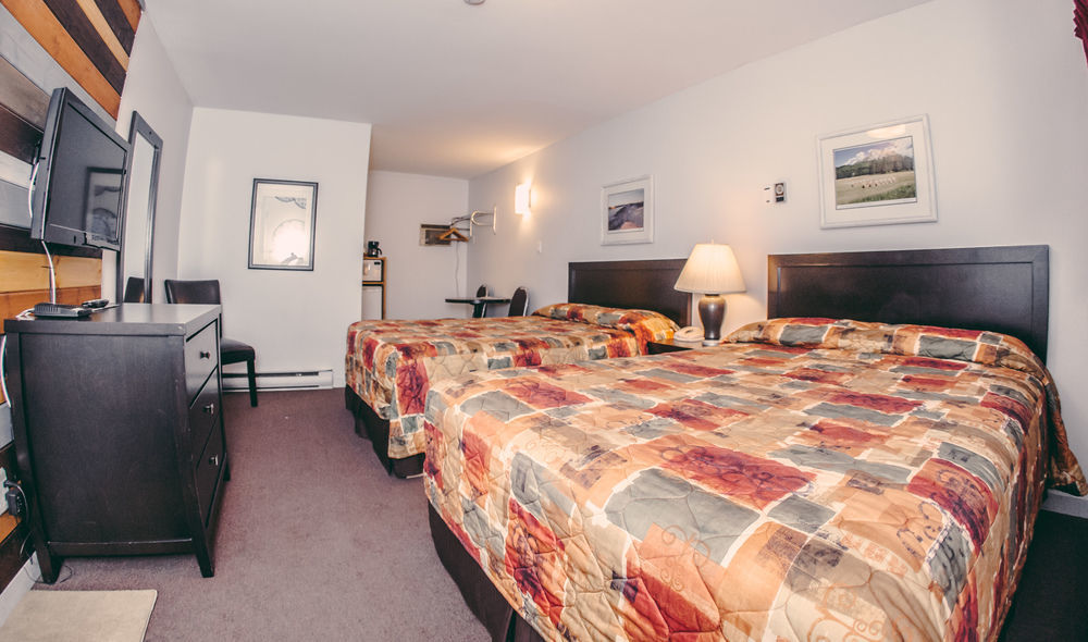 Snow Valley Lodging Fernie Exterior photo